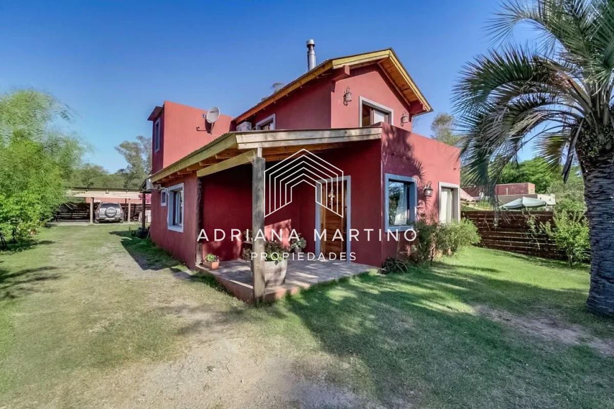 Encantadora casa en el corazón de La barra - GoPunta - Portal Inmobiliario de Punta del Este - Maldonado
