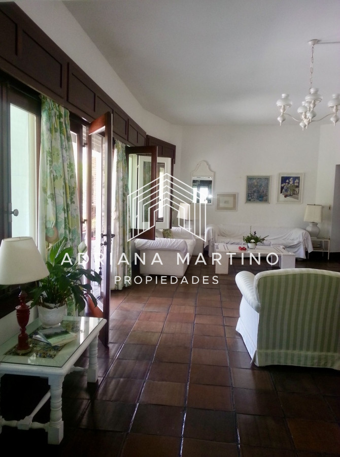 Casa ID.70318 - Hermosa residencia de construcción tradicional en primeras paradas de la mansa