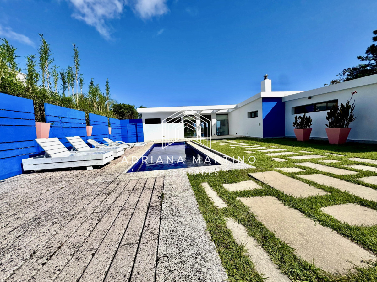 Casa ID.69680 - Privilegiada vista al mar en Pinares