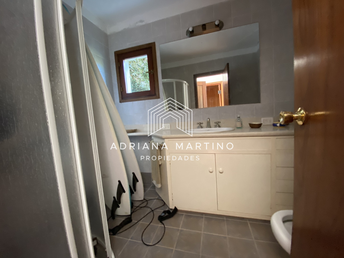Casa ID.69318 - Casa en Playa Brava, espectacular ubicación.  5 dormitorios con baños en suite