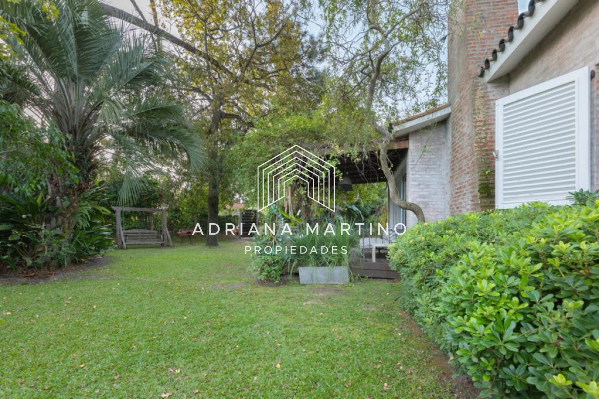 Casa ID.70542 - Excelente propiedad en venta 