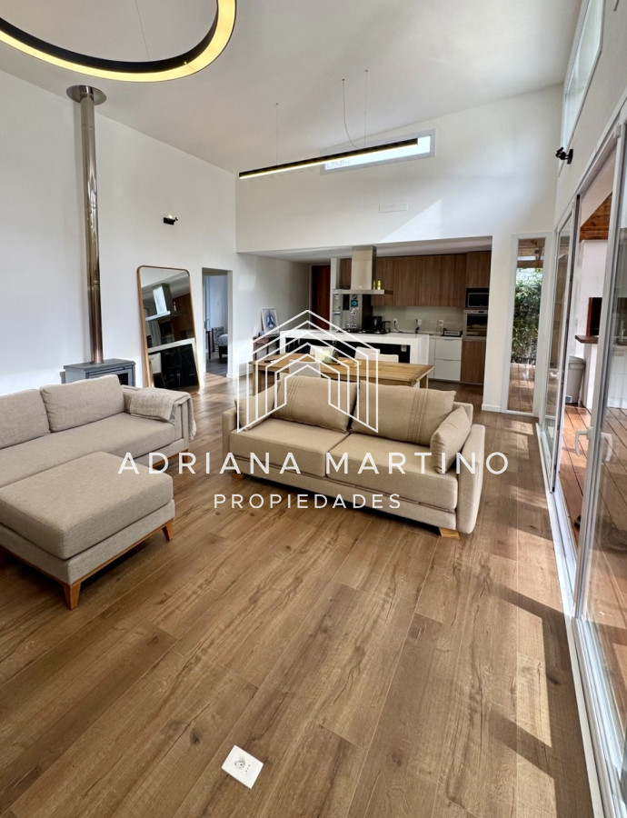 Casa ID.71405 - Excelente casa en venta punta del este 