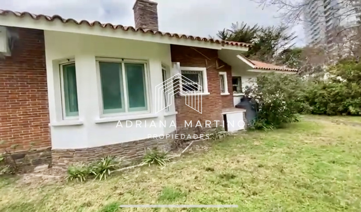 Casa ID.70318 - Hermosa residencia de construcción tradicional en primeras paradas de la mansa