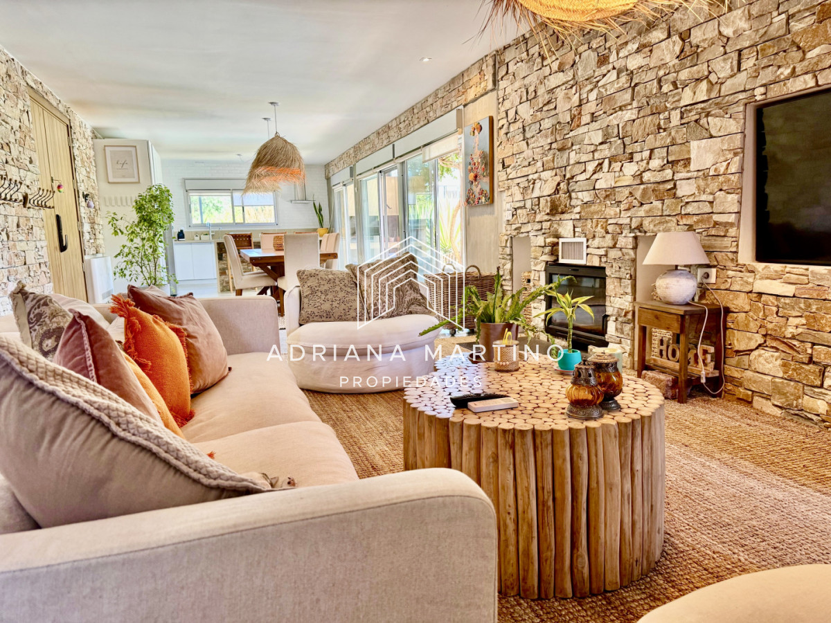 Casa ID.71349 - Excelente propiedad en venta 