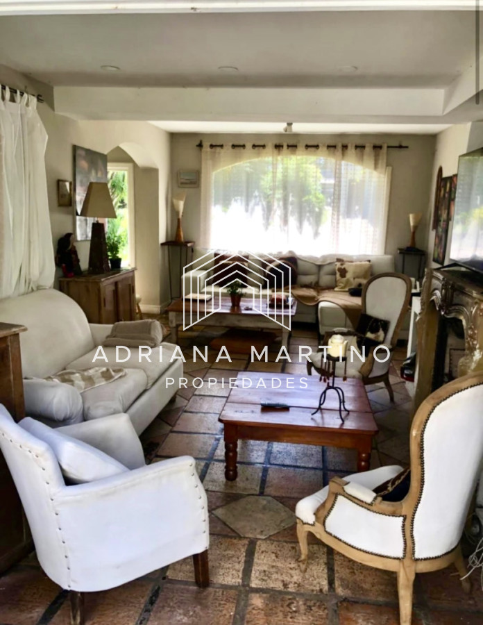 Casa ID.71710 - Excelente propiedad en pinares punta del este 