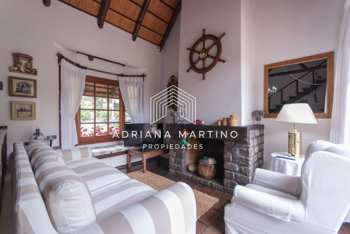 Casa ID.67768 - Muy cerca del mar piscina climatizada y hermoso parrillero cerrado 