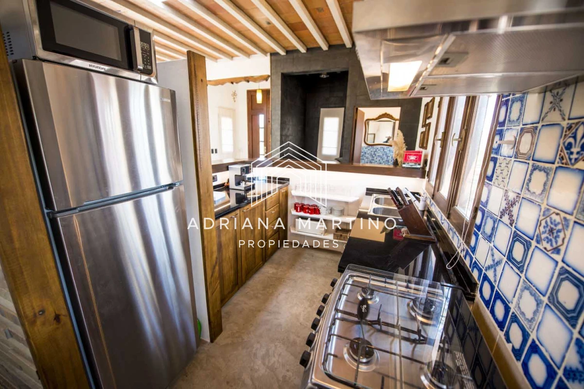 Casa ID.68735 - Cómoda casa ubicada en un precioso entorno. Amplios  y cálidos espacios.
