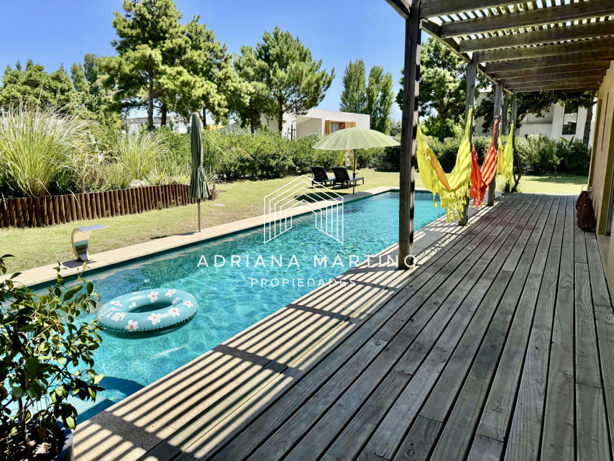 Casa ID.71349 - Excelente propiedad en venta 