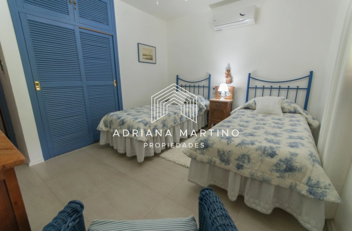 Casa ID.67768 - Muy cerca del mar piscina climatizada y hermoso parrillero cerrado 