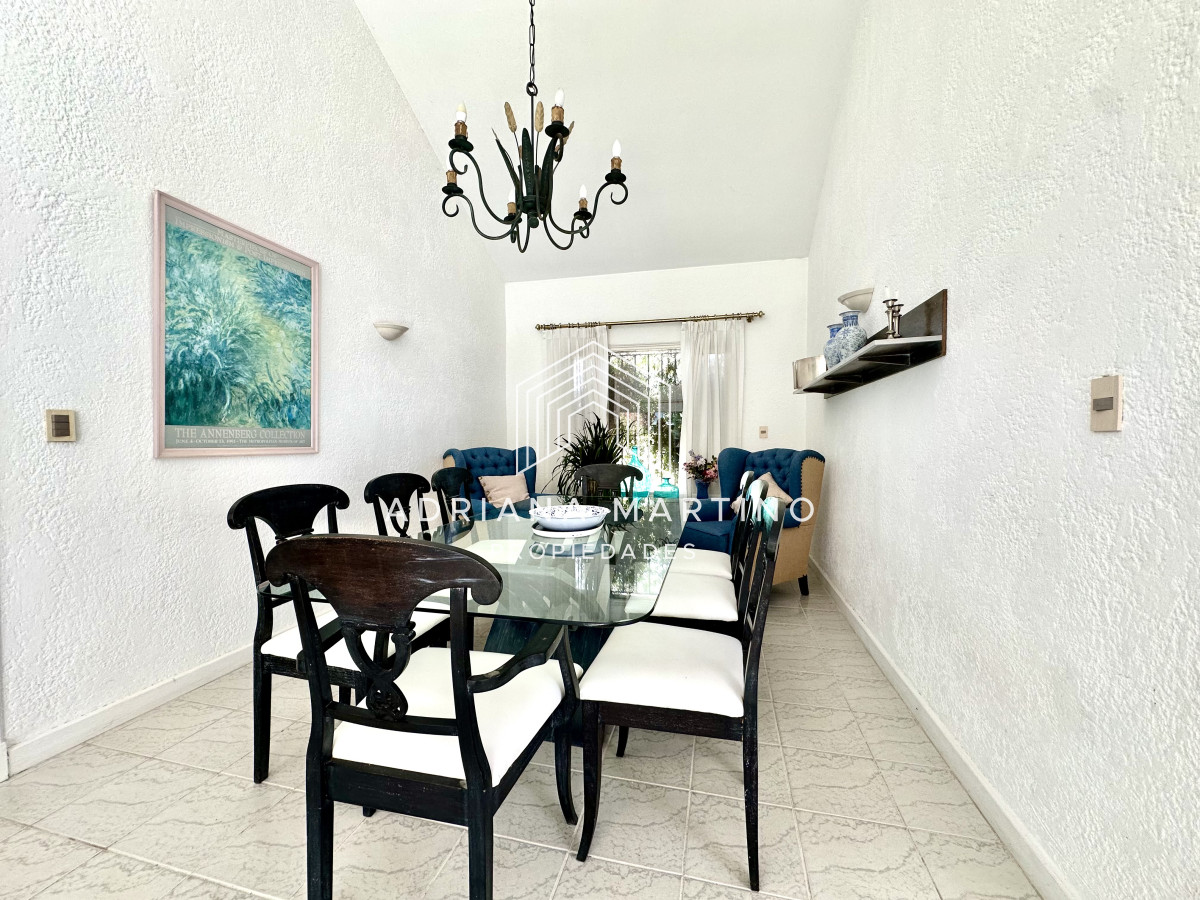 Casa ID.34129 - Casa en venta y alquiler temporal a metros de Playa Brava, Punta del Este