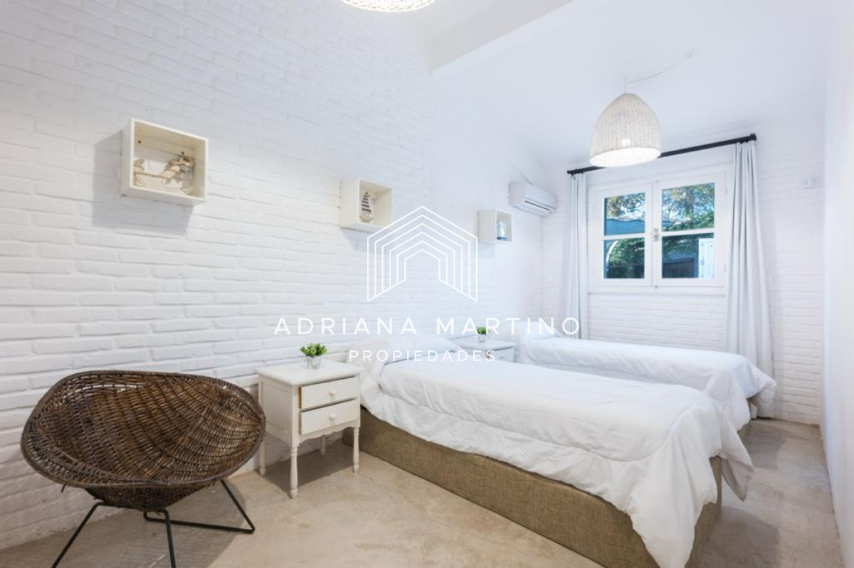 Casa ID.70542 - Excelente propiedad en venta 