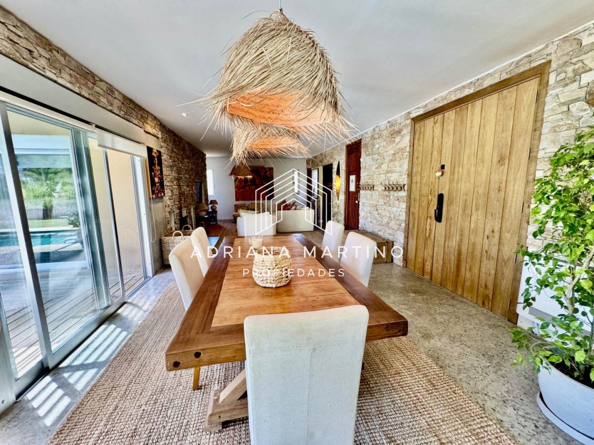 Casa ID.71349 - Excelente propiedad en venta 