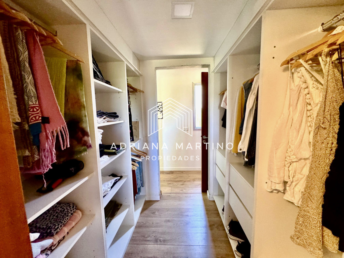 Casa ID.71349 - Excelente propiedad en venta 