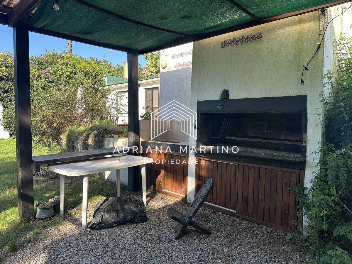 Casa ID.71156 - Venta de Casa a Metros del Mar – Entorno Natural y Amplio Terreno