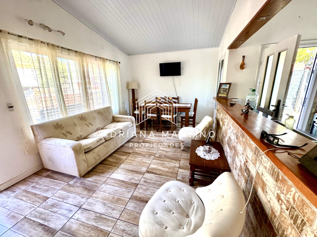 Casa ID.71611 - Casa en venta en Pinares, Punta del Este, ubicada en una zona tranquila y residencial, ideal para vivir todo el año.