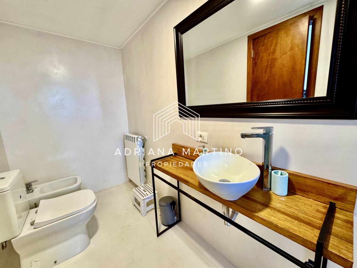 Casa ID.71349 - Excelente propiedad en venta 