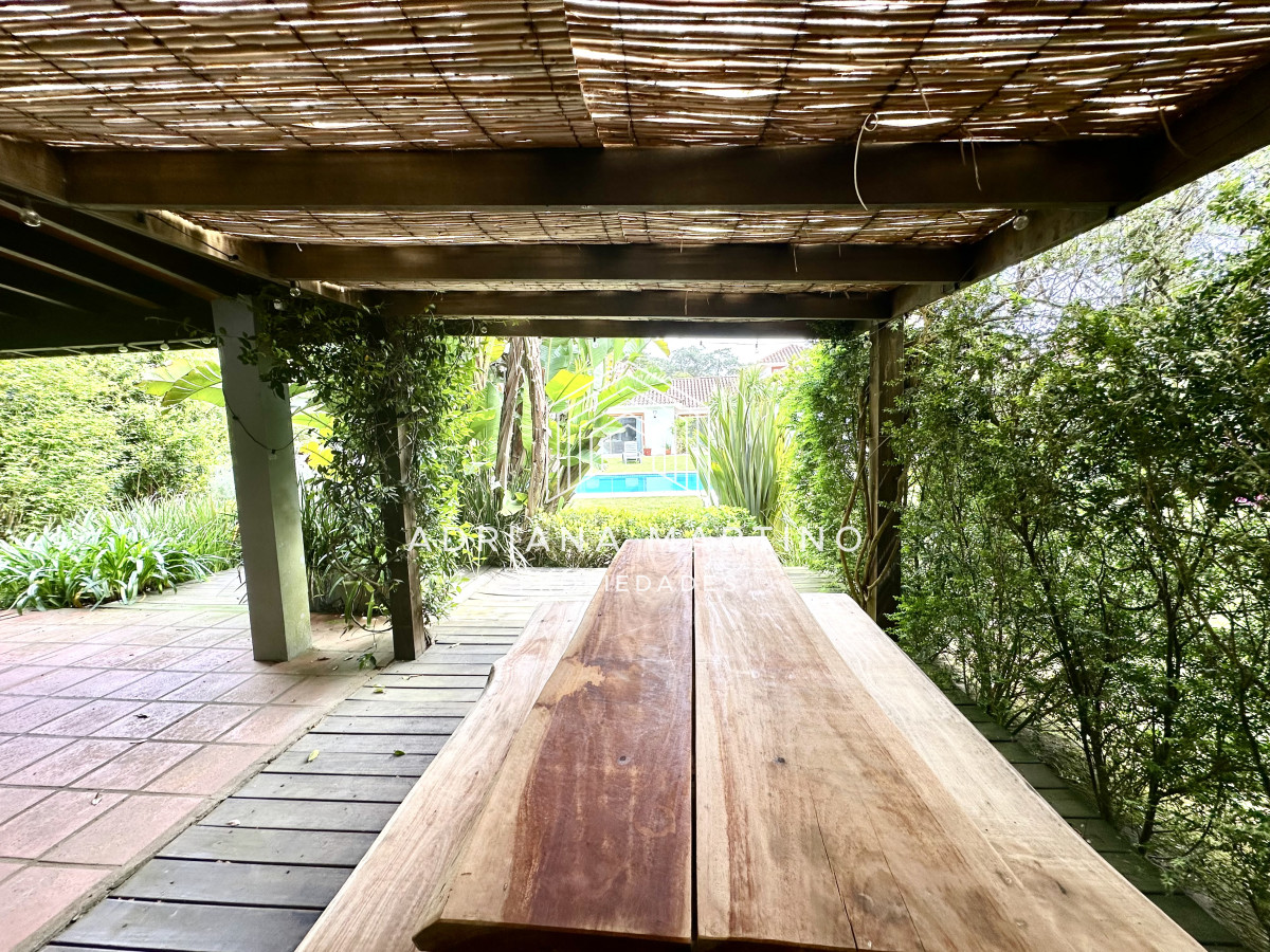Casa ID.34129 - Casa en venta y alquiler temporal a metros de Playa Brava, Punta del Este