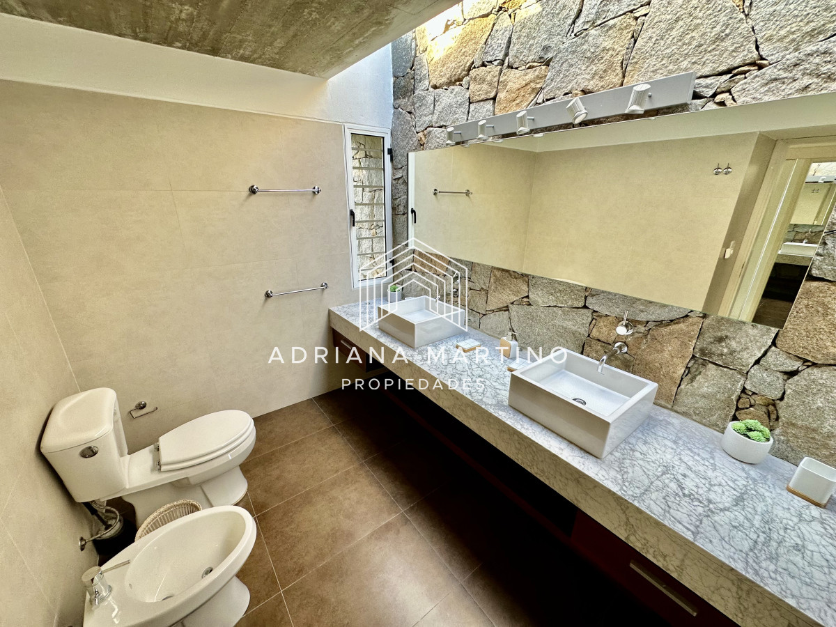 Casa ID.33970 - Excelente propiedad en manantiales