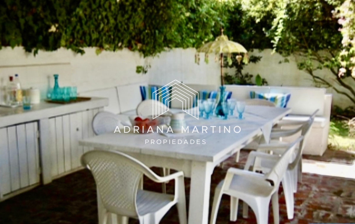 Casa ID.70895 - Excelente propiedad en el centro de la barra