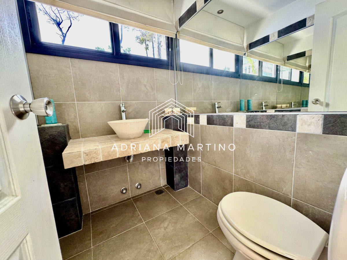 Casa ID.69680 - Privilegiada vista al mar en Pinares