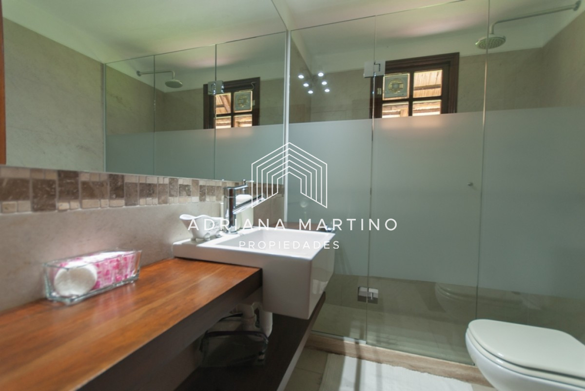 Casa ID.67768 - Muy cerca del mar piscina climatizada y hermoso parrillero cerrado 