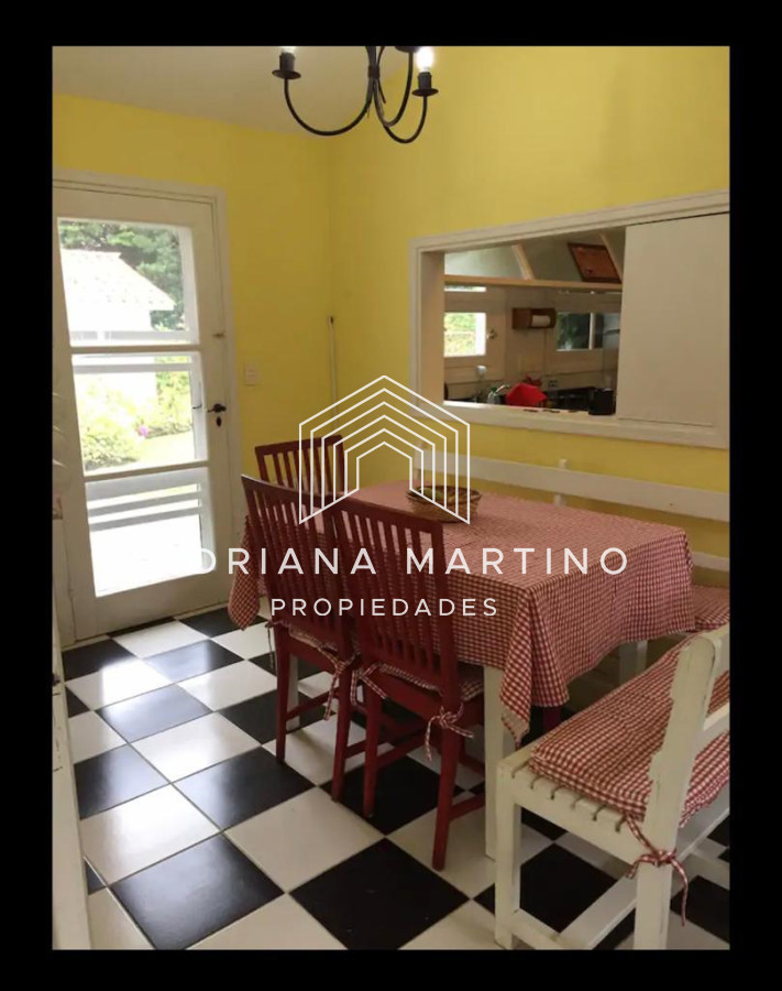 Casa ID.70308 - Hermosa propiedad a cuadras de la playa brava en Punta del Este 