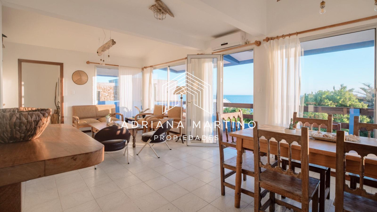 Casa ID.68594 - Espectacular casa ubicada en Manantiales, uno de los mas exclusivos balnearios.