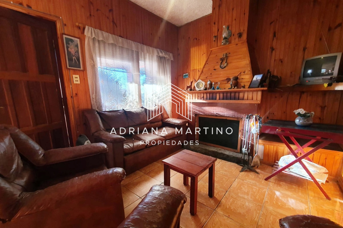 Casa ID.71718 - Oportunidad en barrio Biarritz: Solida construccion con gran potencial.