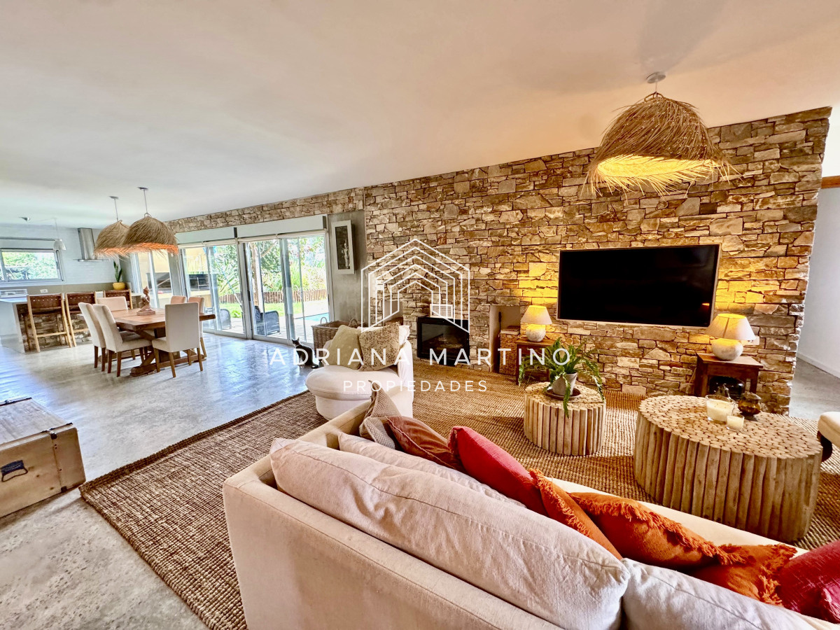 Casa ID.71349 - Excelente propiedad en venta 