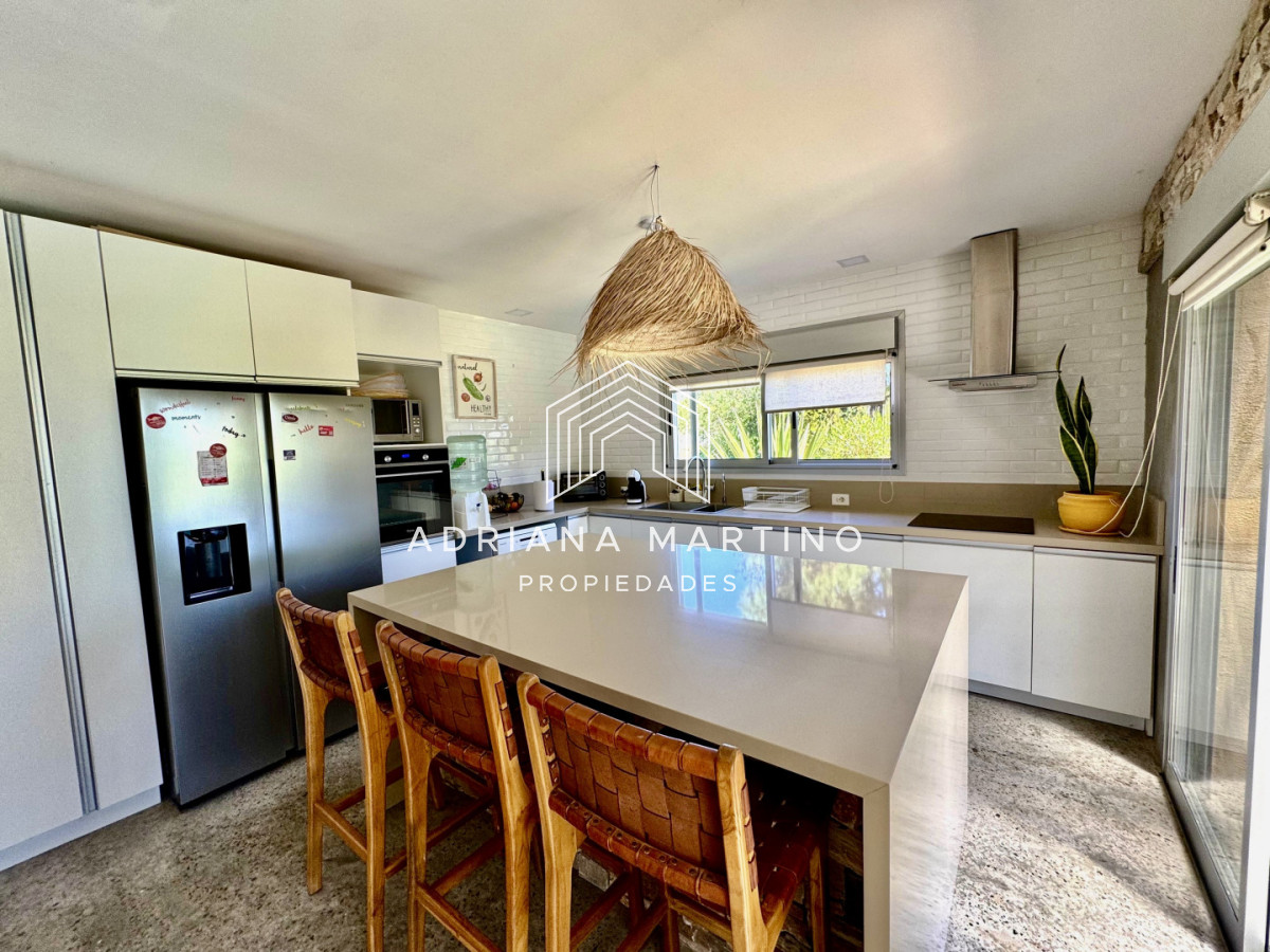 Casa ID.71349 - Excelente propiedad en venta 