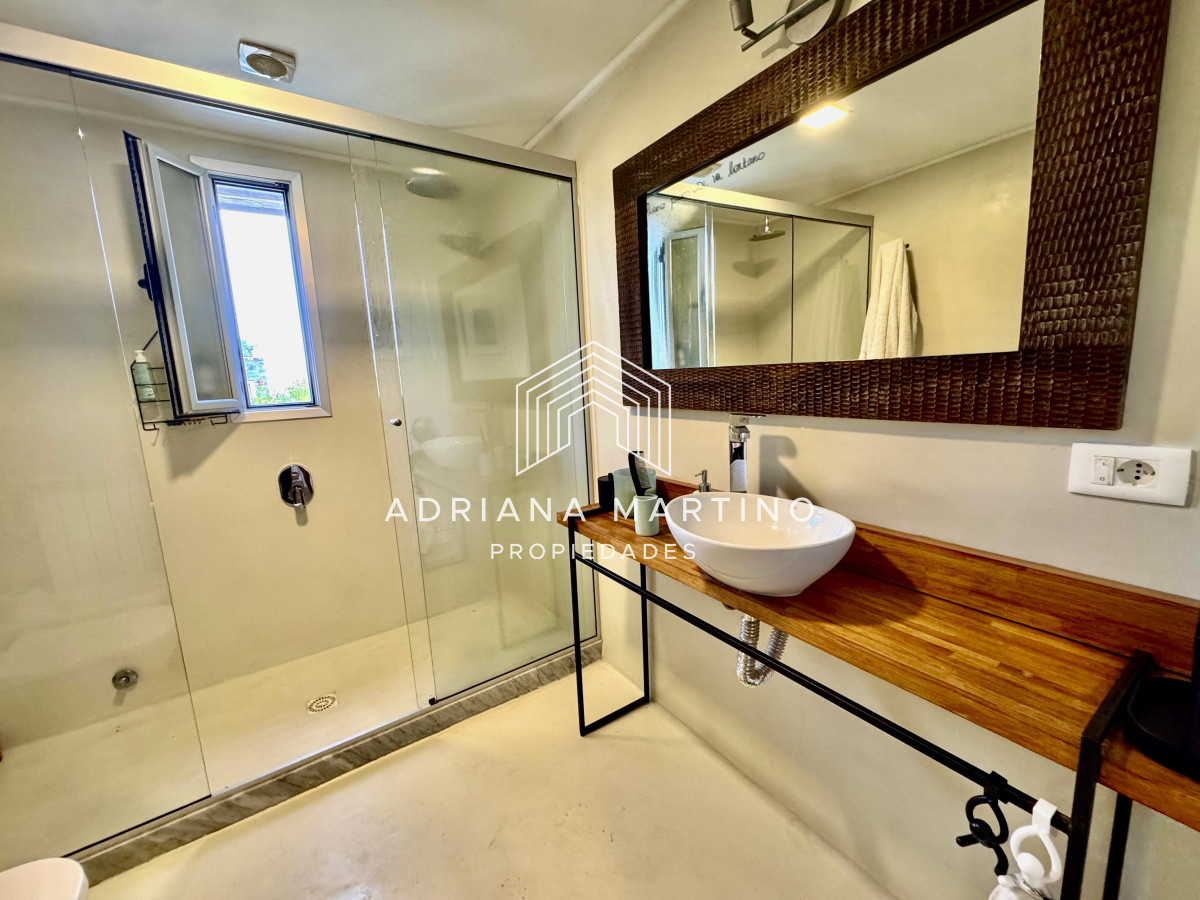 Casa ID.71349 - Excelente propiedad en venta 