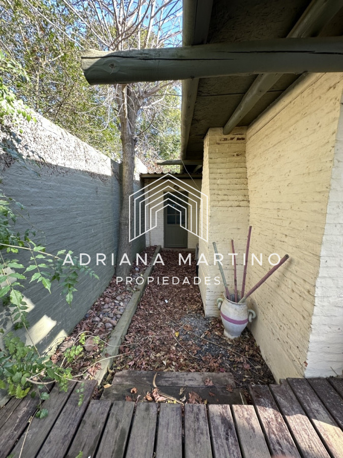 Casa ID.70329 - Hermosa casa ubicada en el corazon de playa verde