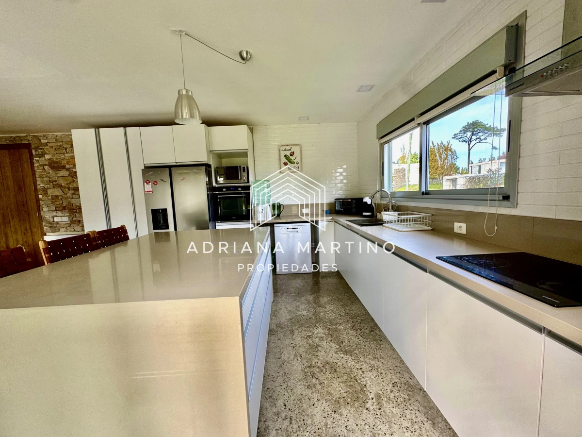 Casa ID.71349 - Excelente propiedad en venta 