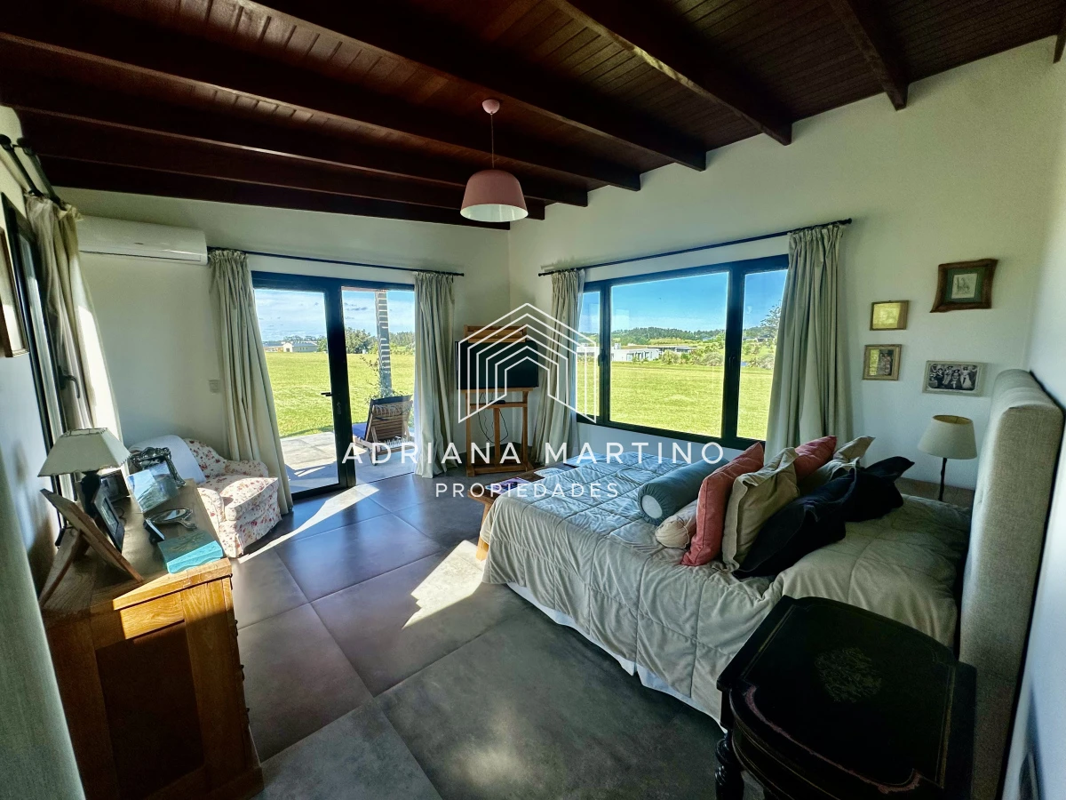 Casa ID.71019 - Excelente propiedad en la barra 