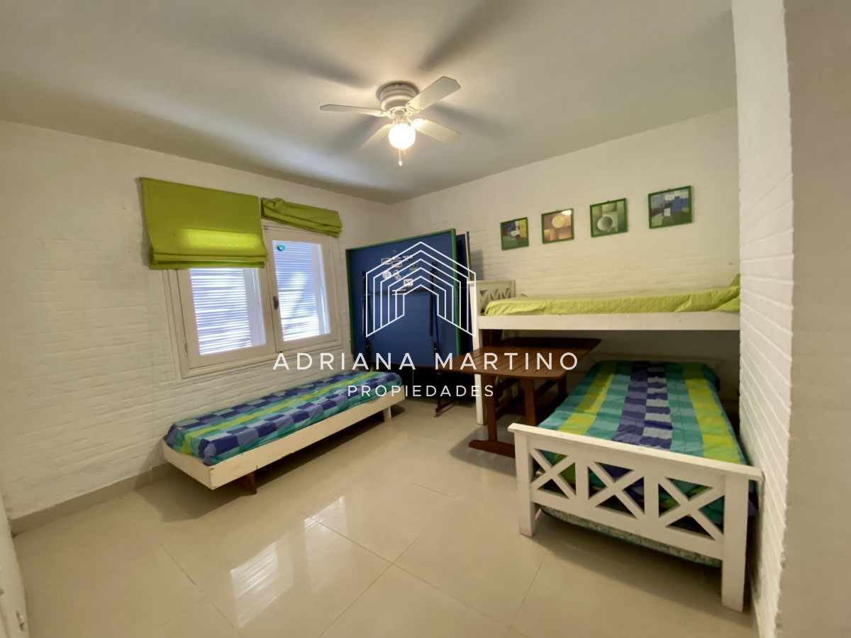 Casa ID.69899 - Hermosa propiedad a 450 mts del mar