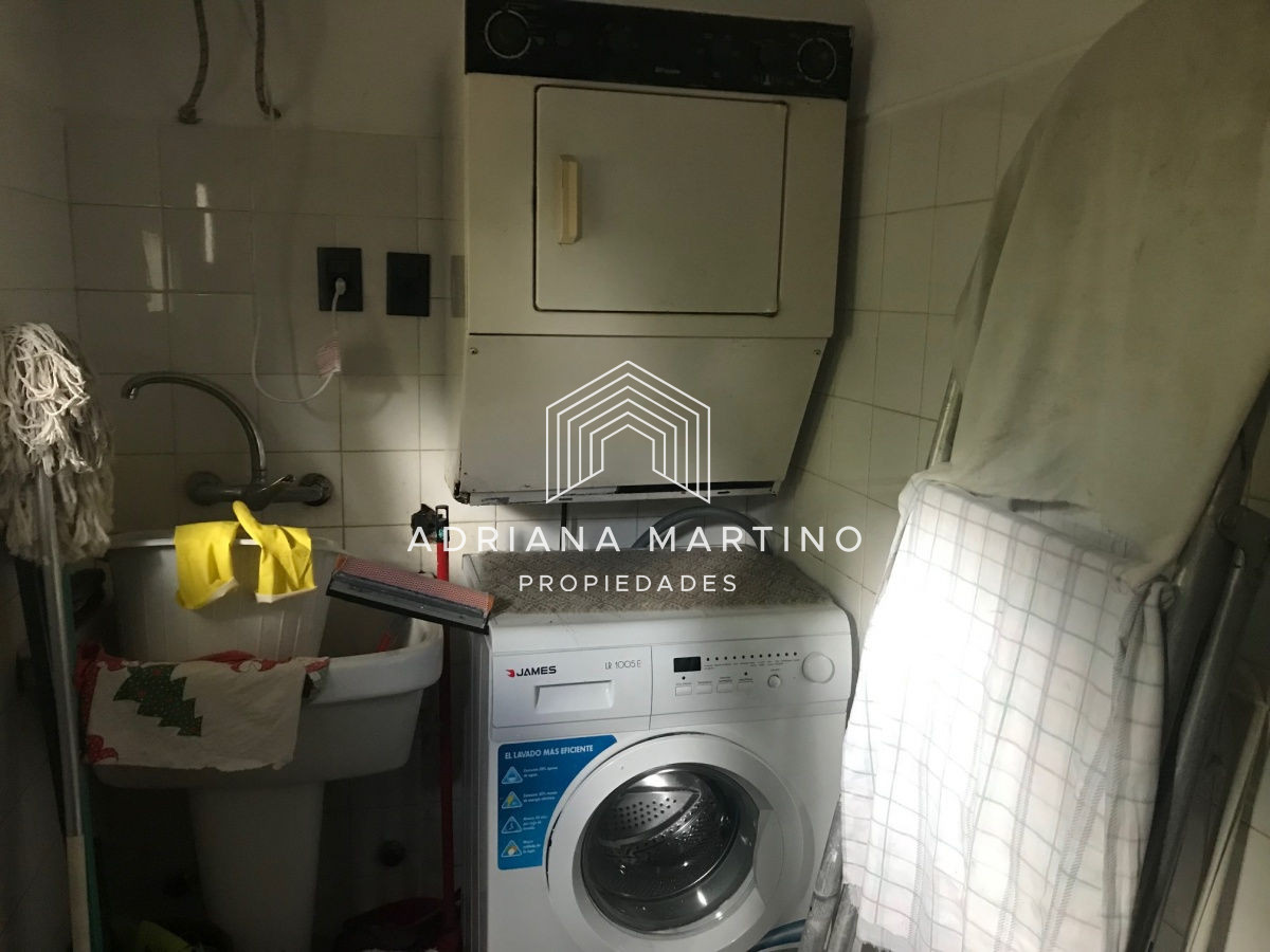 Casa ID.33672 - Casa en Rincón del Indio 4 dormitorios y dependencia con piscina y parrillero