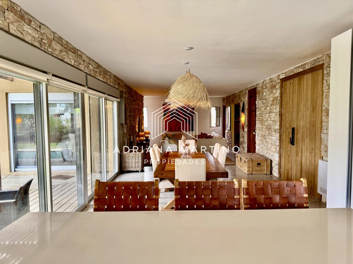 Casa ID.71349 - Excelente propiedad en venta 