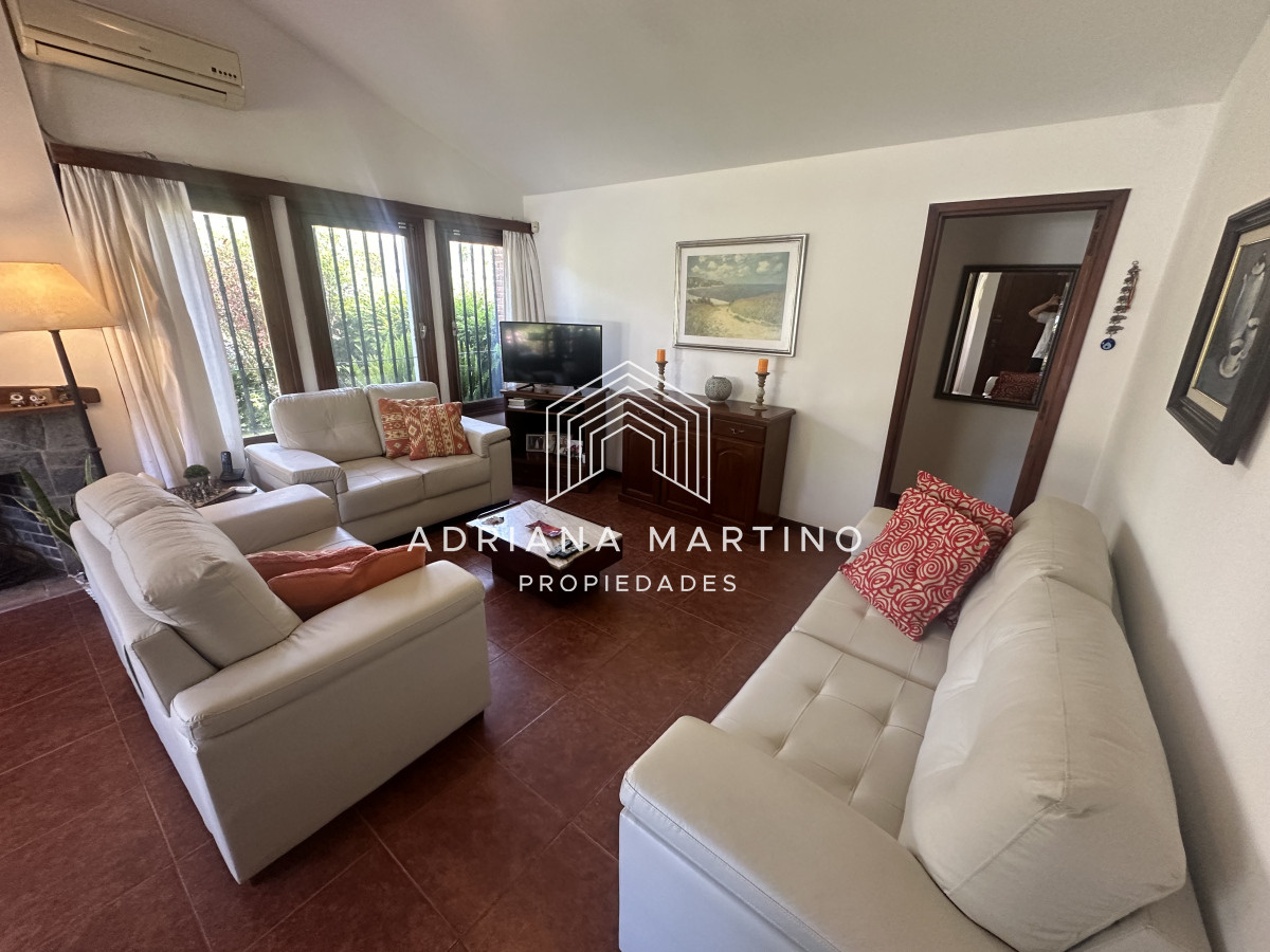 Excelente propiedad en playa mansa punta del este - GoPunta - Portal Inmobiliario de Punta del Este - Maldonado