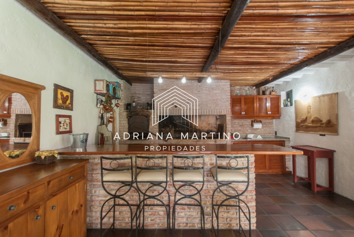 Casa ID.67768 - Muy cerca del mar piscina climatizada y hermoso parrillero cerrado 
