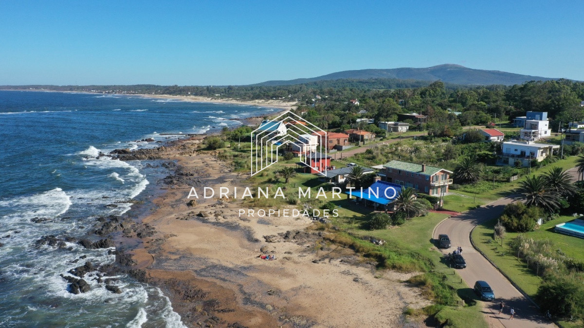 Casa ID.70108 - Hermosa casa sobre le Mar