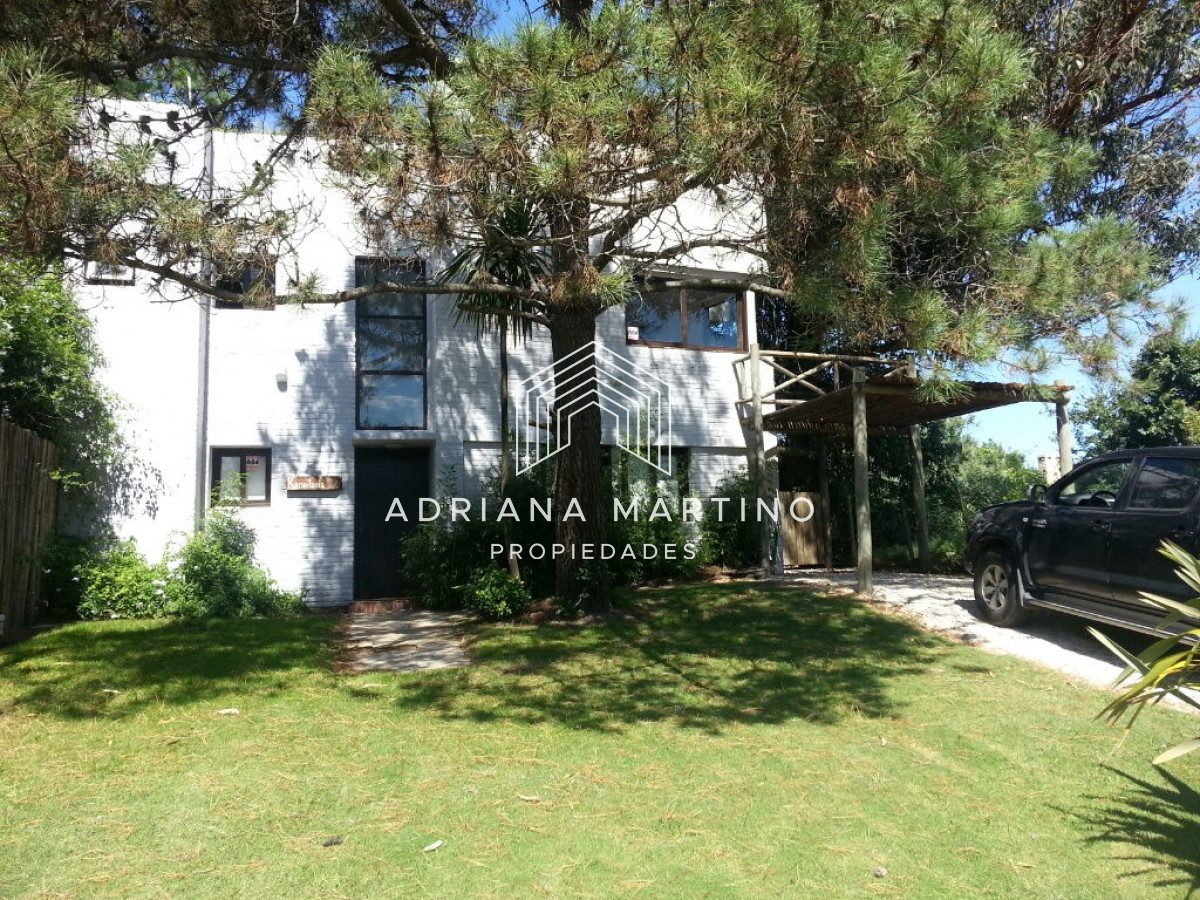 Casa ID.34379 - Casa en La Barra 4 dormitorios piscina parrillero