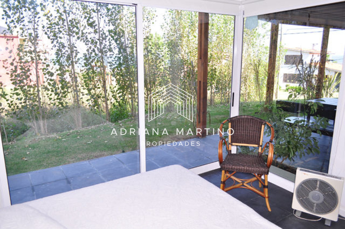 Casa ID.34384 - Hermosa casa ubicada en Punta Piedra, vista espectacular!