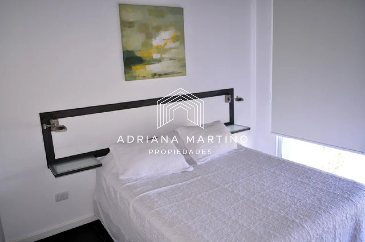 Casa ID.34384 - Hermosa casa ubicada en Punta Piedra, vista espectacular!