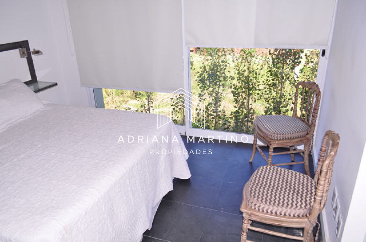 Casa ID.34384 - Hermosa casa ubicada en Punta Piedra, vista espectacular!