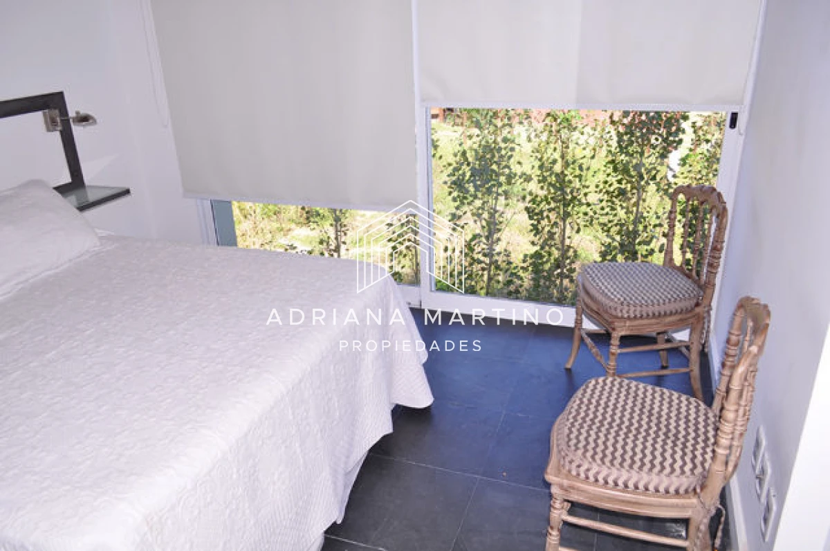 Casa ID.34384 - Hermosa casa ubicada en Punta Piedra, vista espectacular!