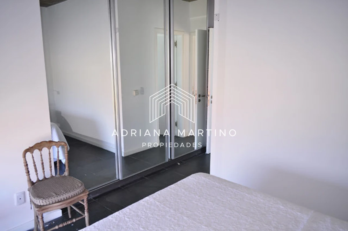 Casa ID.34384 - Hermosa casa ubicada en Punta Piedra, vista espectacular!