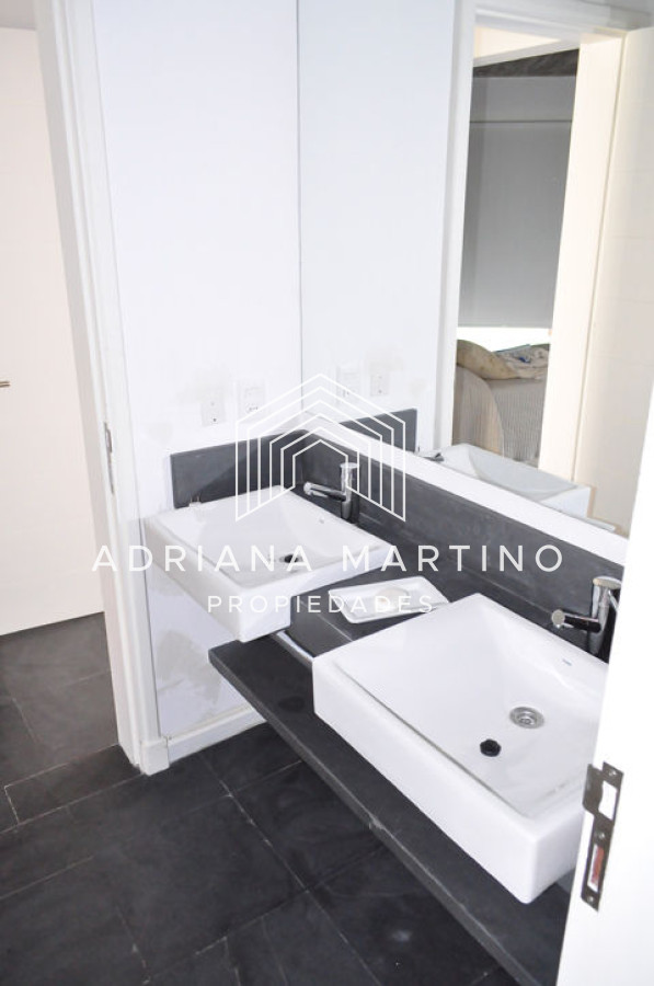 Casa ID.34384 - Hermosa casa ubicada en Punta Piedra, vista espectacular!