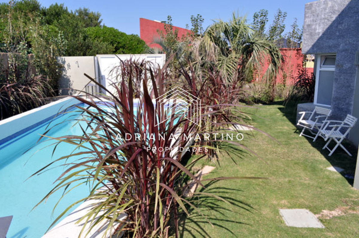 Casa ID.34384 - Hermosa casa ubicada en Punta Piedra, vista espectacular!