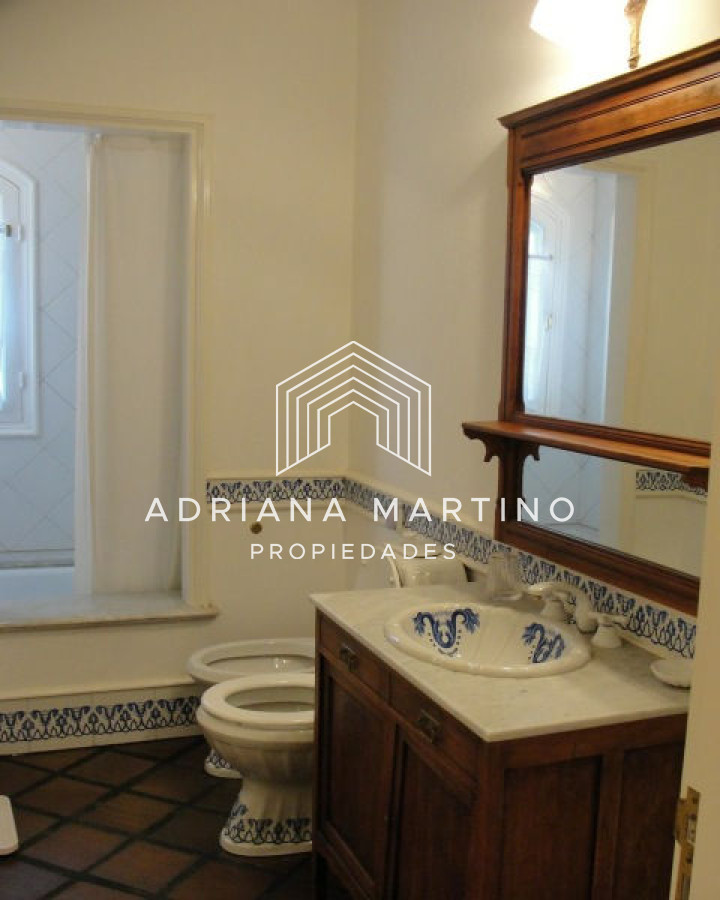 Casa ID.34401 - Amplia residencia con magnifica privacidad