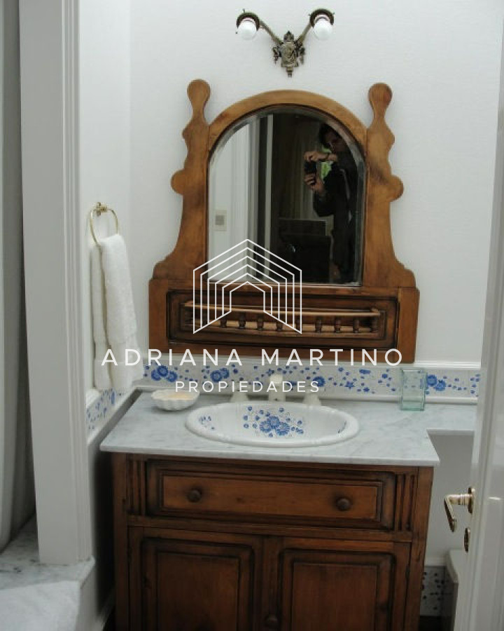Casa ID.34401 - Amplia residencia con magnifica privacidad